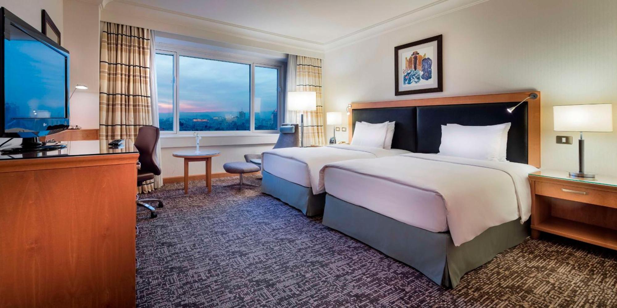Adana Hiltonsa Hotel Zewnętrze zdjęcie